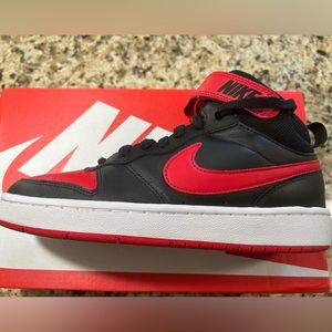 Court borough mid 2 (GS)